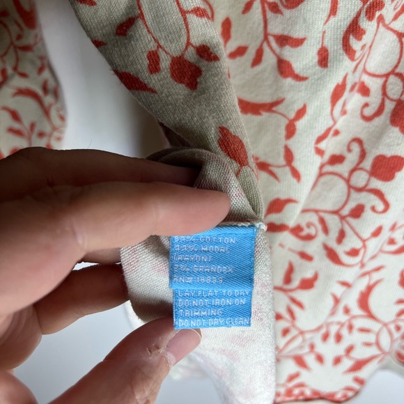 J. McLaughlin Floral Button Front Cardigan Size M - Picture 6 of 8